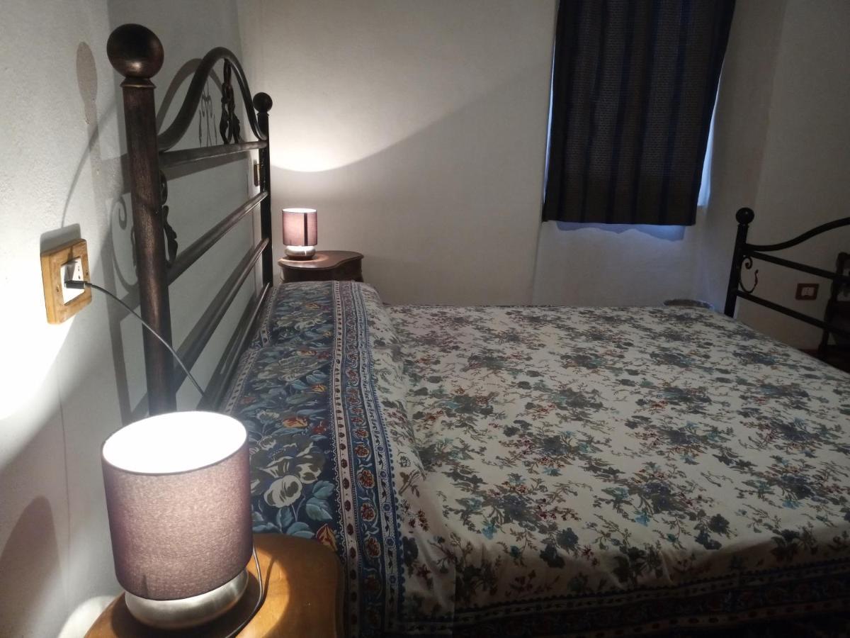 B&B Stefano Neirone Luaran gambar
