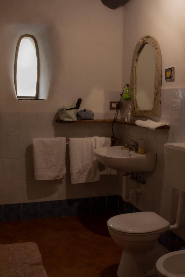 B&B Stefano Neirone Luaran gambar